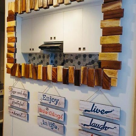 2 Bedroom Condo Vine Residences Quezon City With Pool Wifi Karaoke Board Games Netflix Exterior photo