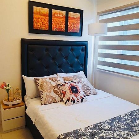 2 Bedroom Condo Vine Residences Quezon City With Pool Wifi Karaoke Board Games Netflix Exterior photo