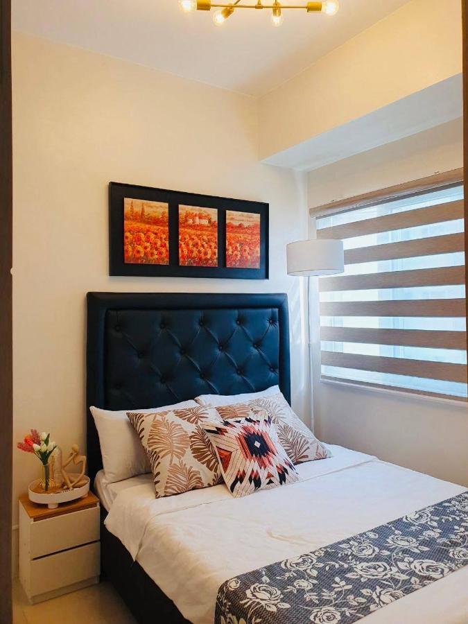 2 Bedroom Condo Vine Residences Quezon City With Pool Wifi Karaoke Board Games Netflix Exterior photo