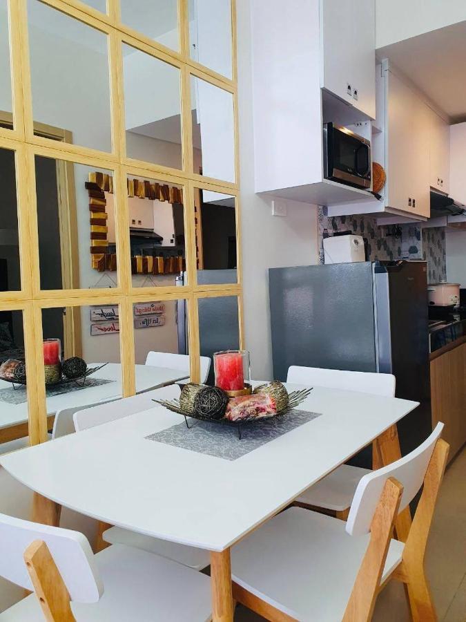2 Bedroom Condo Vine Residences Quezon City With Pool Wifi Karaoke Board Games Netflix Exterior photo