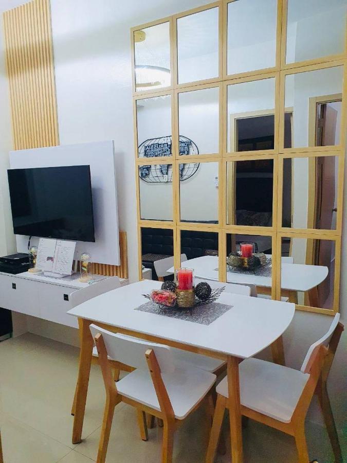 2 Bedroom Condo Vine Residences Quezon City With Pool Wifi Karaoke Board Games Netflix Exterior photo