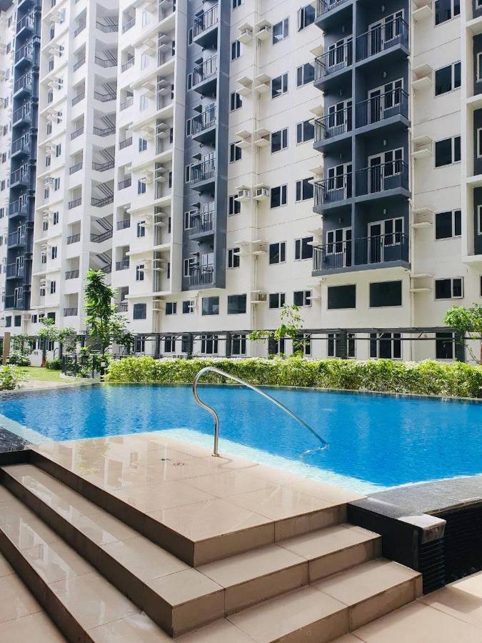 2 Bedroom Condo Vine Residences Quezon City With Pool Wifi Karaoke Board Games Netflix Exterior photo