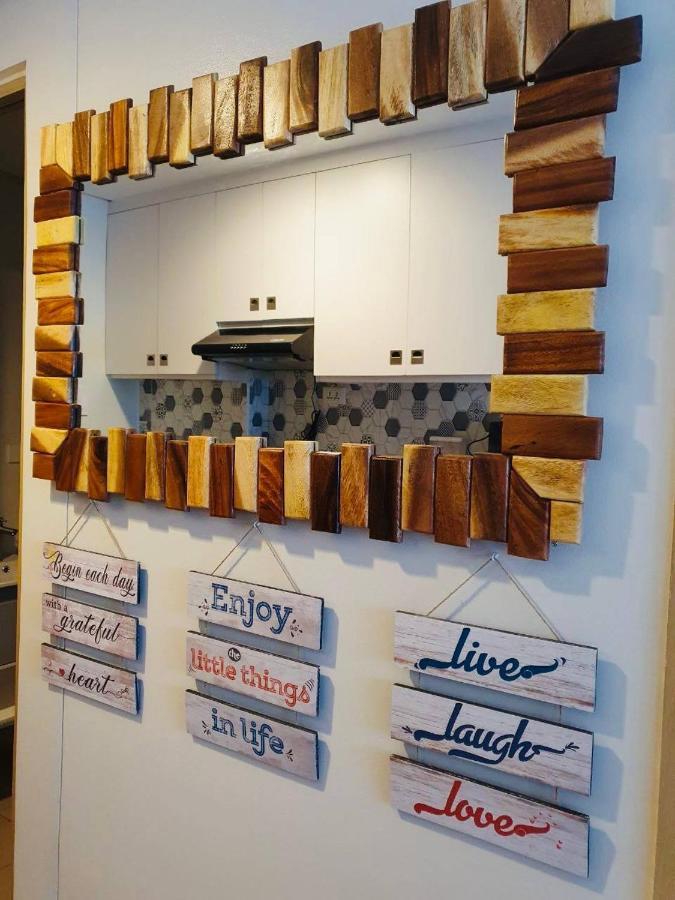 2 Bedroom Condo Vine Residences Quezon City With Pool Wifi Karaoke Board Games Netflix Exterior photo