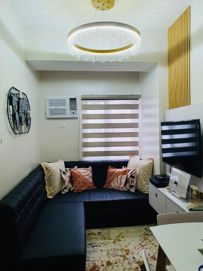 2 Bedroom Condo Vine Residences Quezon City With Pool Wifi Karaoke Board Games Netflix Exterior photo